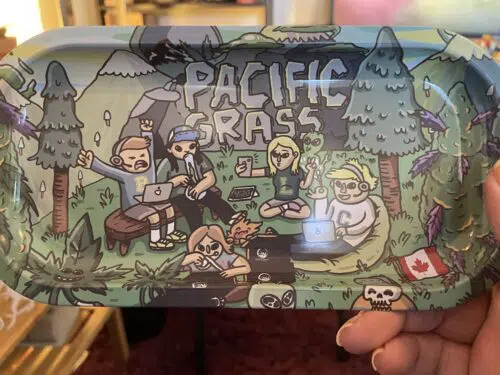Pg graphic rolling tray