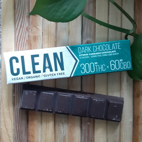 Mota clean vegan organic dark chocolate bar